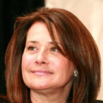 Lorraine Bracco gray hair